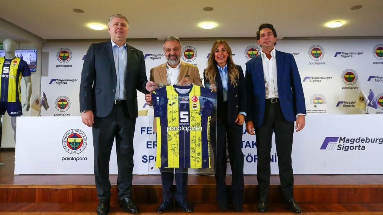 Magdeburger Sigorta Fenerbahçe Parolapara Erkek Voleybol Takımı’nın formasında yer aldı.