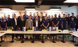 Fenerbahçe Medicana Erkek Voleybol Takımı’ndan Magdeburger Sigorta’ya Ziyaret