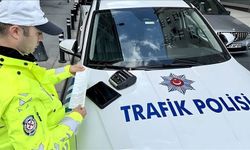 Yeni trafik cezaları yürürlükte: Hangi ihlale ne kadar ceza ödenecek?