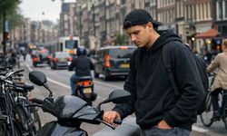 Hollanda’da gençlere scooter sigortası şoku: 1200 euroya dayandı