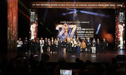 27. HDI Sigorta Sadri Alışık Tiyatro & Sinema Oyuncu Ödülleri sahiplerini buldu