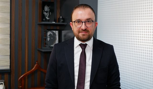 “Londra’daki Kırmızı Otobüslerin Camlarını Biz Üretiyoruz”
