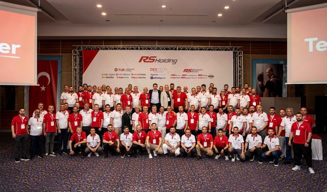 RS Servis, 17. Bayi Toplantısı’nda Türkiye genelindeki bayileriyle bir araya geldi