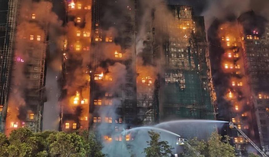 Hong Kong’daki konut sitesi yangınında tazminat 200 milyon doları aşabilir