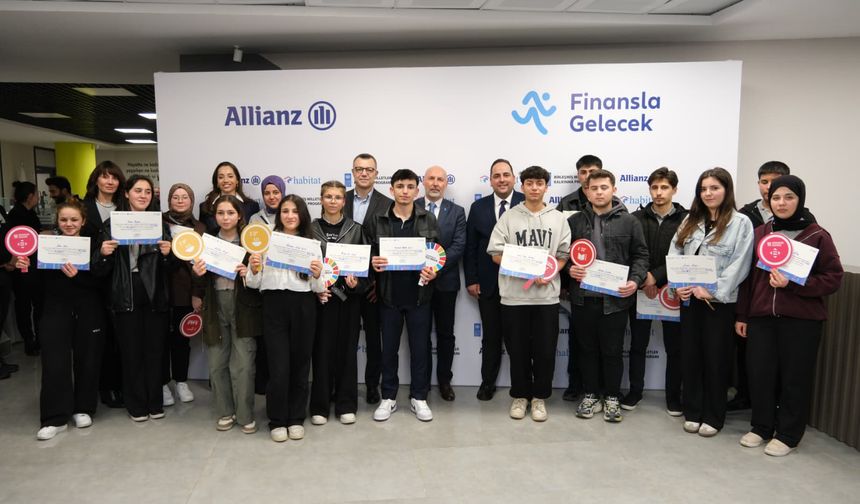 Allianz Türkiye, UNDP ve Habitat Derneği, finansal okuryazarlık için seferberlik başlatıyor