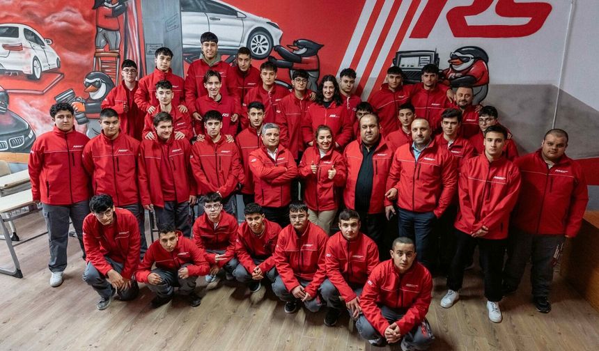 RS Otomotiv Grubu’ndan mesleki eğitime önemli destek