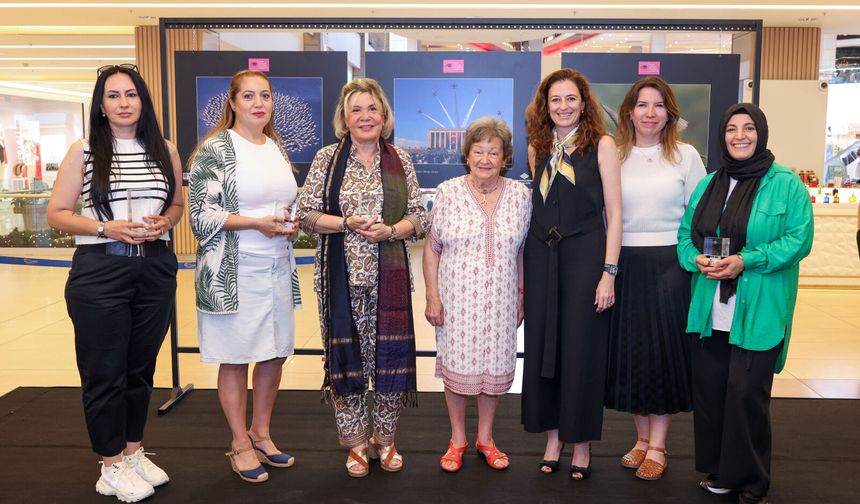 Hayata kadınların penceresinden bakmak: Bir başarı öyküsünde 20. yıl