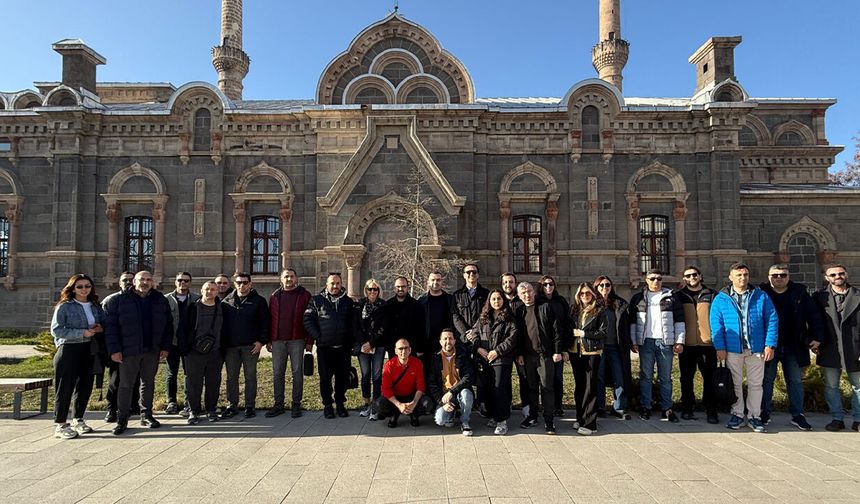 HDI Sigorta “Güçlü Kahraman” acentelerini Kars’ta ağırladı