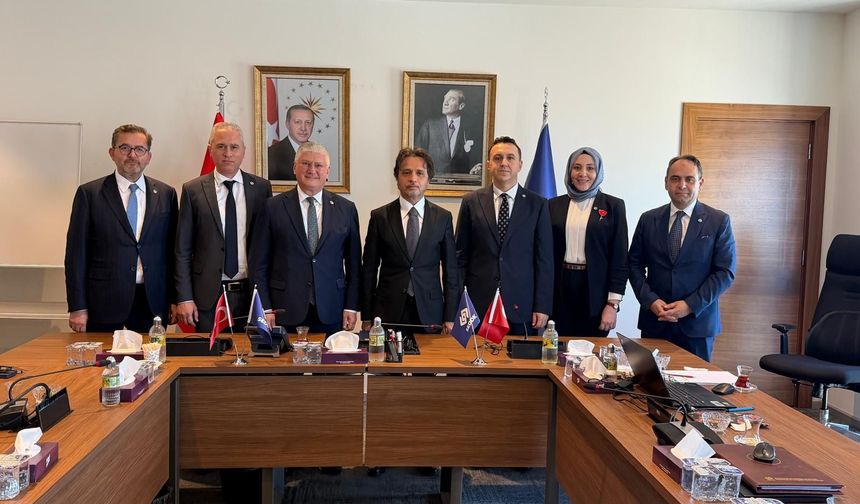 TSB yeni yönetimi SEDDK Başkanı Davut Menteş’i ziyaret etti