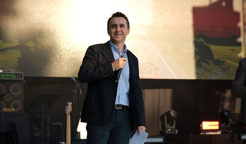 Sompo Sigorta, 25. yılını ve 1 milyon kasko başarısını çalışanlarıyla yaz partisinde kutladı