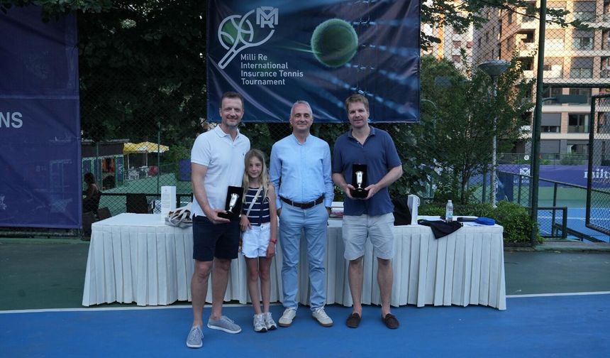 Millî Reasürans’ın düzenlediği 38. Uluslararası Sigortacılar Tenis Turnuvası’nda ödüller sahiplerini buldu