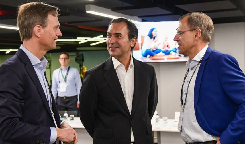 Talanx Group CEO’su Torsten Leue’den Türkiye ekibine övgü: Harika bir iş çıkardınız!