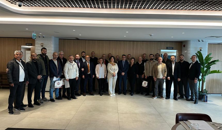 Hasan Ekmen’den İTO adaylarına şeffaflık çağrısı: Mesleki makamlar şahsi ticaretin aracı olamaz