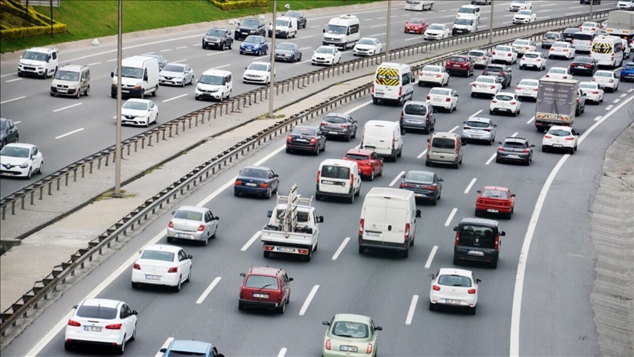 Ağustosta 171 bin 887 taşıtın trafiğe kaydı yapıldı
